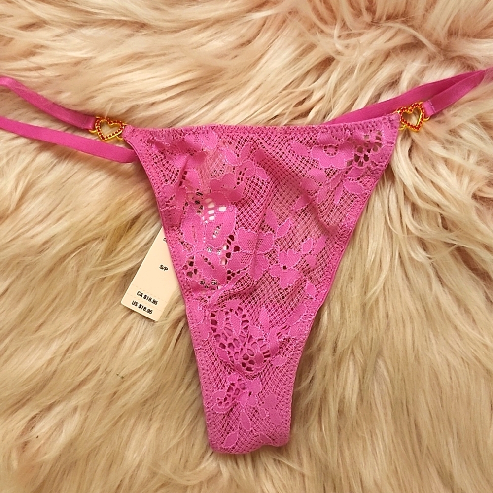Brand New VICTORIA'S SECRET DREAM ANGELS FLORAL LACE THONG-S